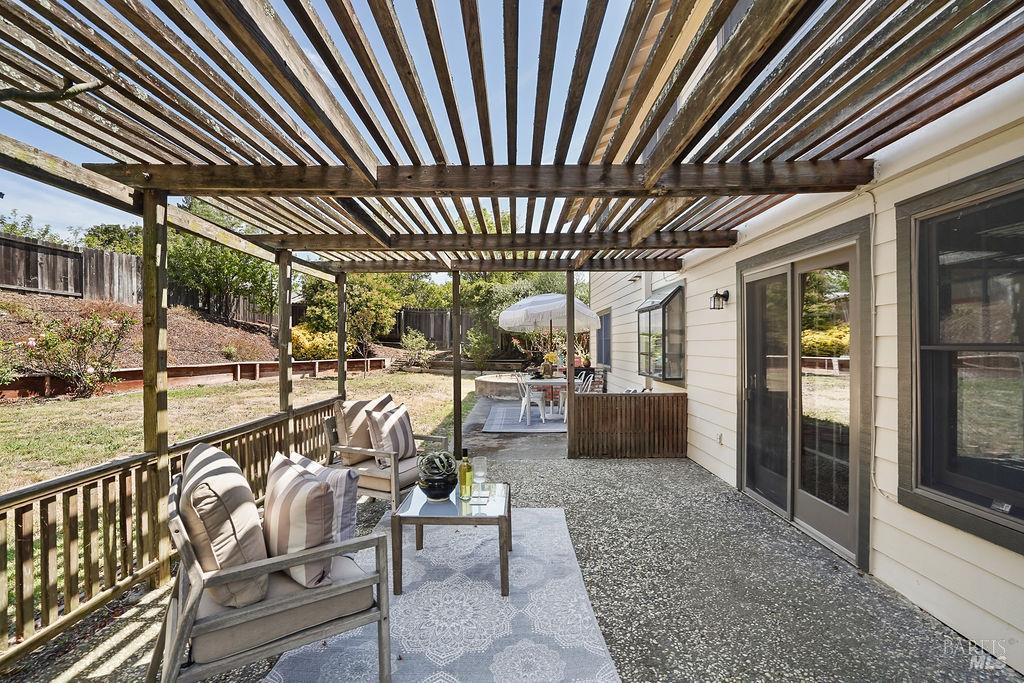 841 Rose Drive