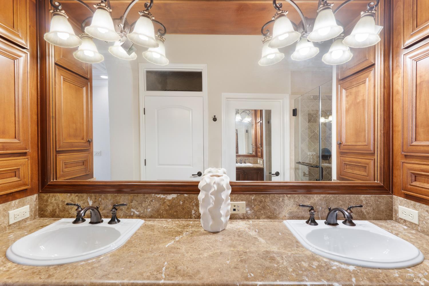 1207 Symphony Way