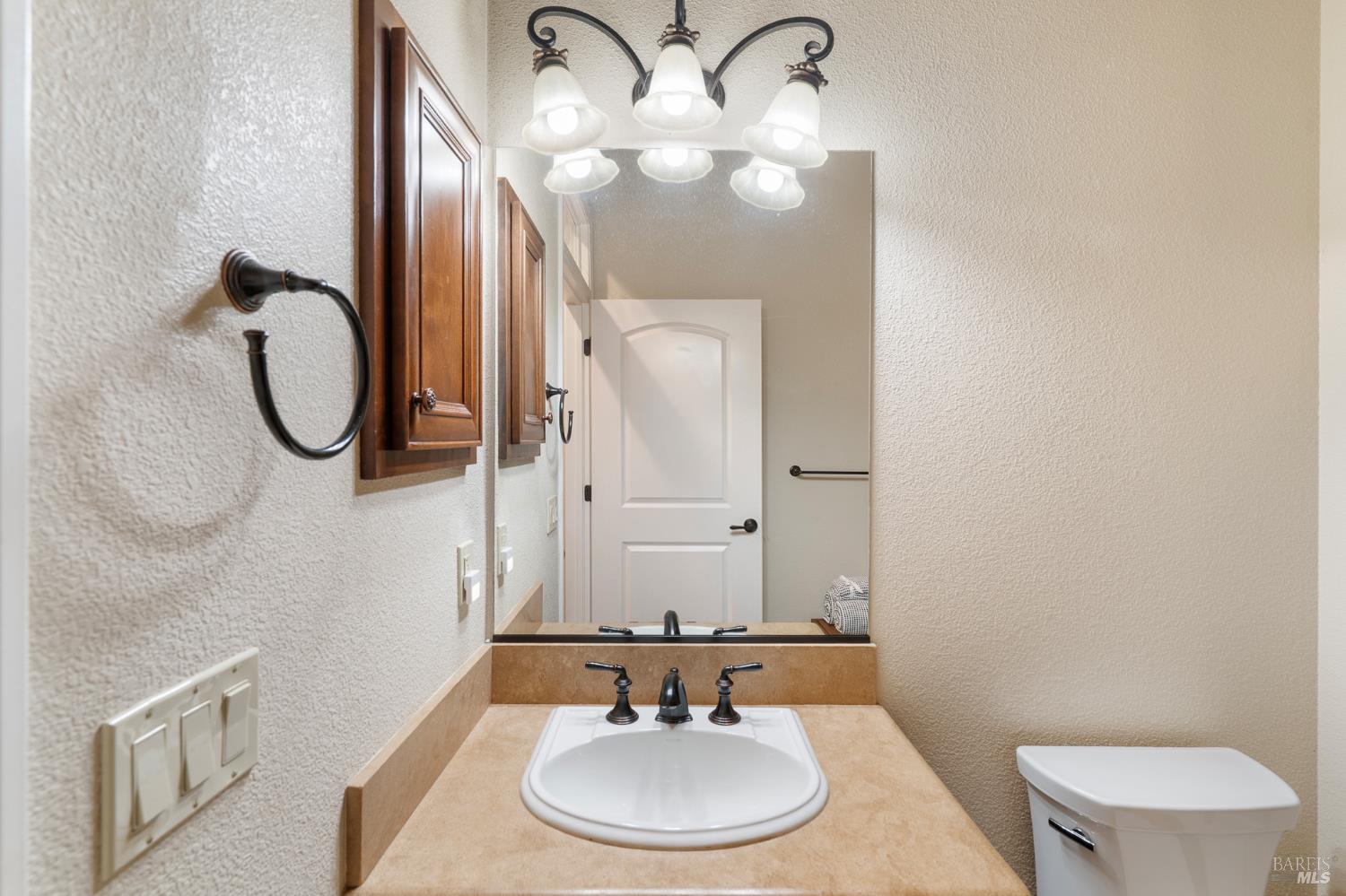 1207 Symphony Way
