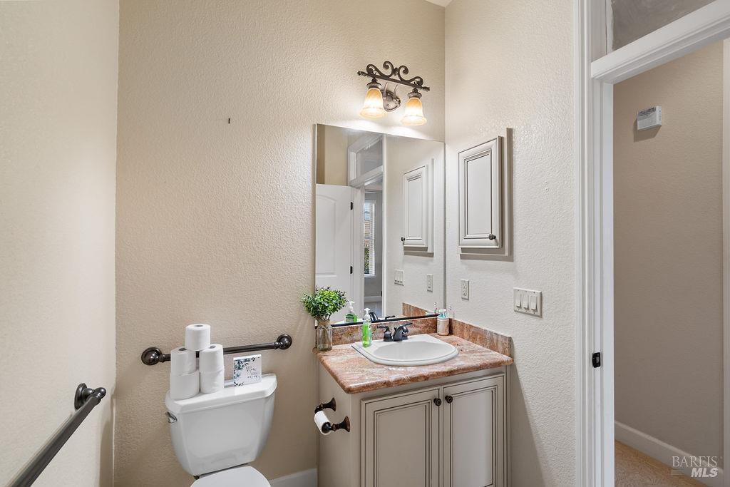 1118 Waltz Court