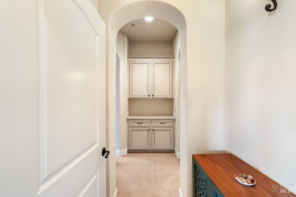 1118 Waltz Court