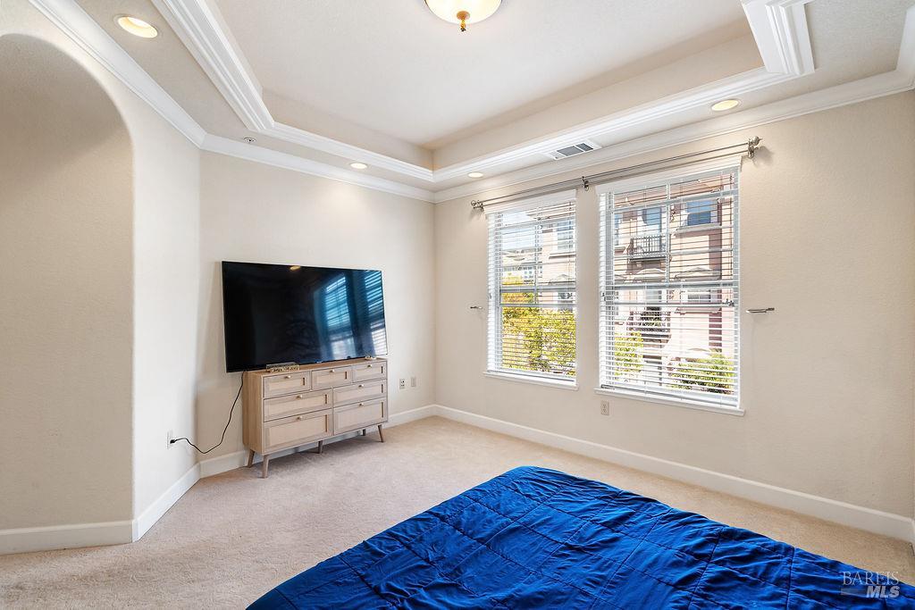 1118 Waltz Court