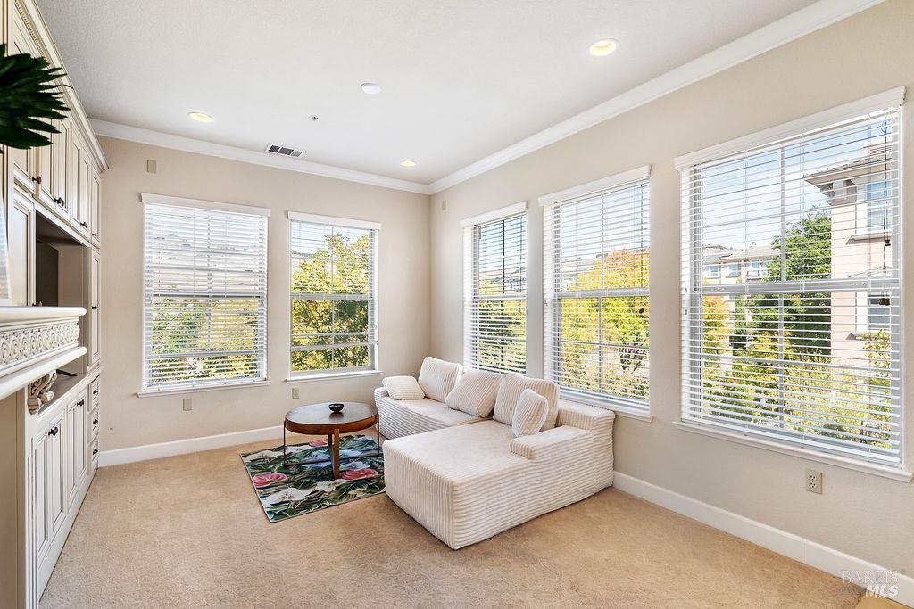 1118 Waltz Court