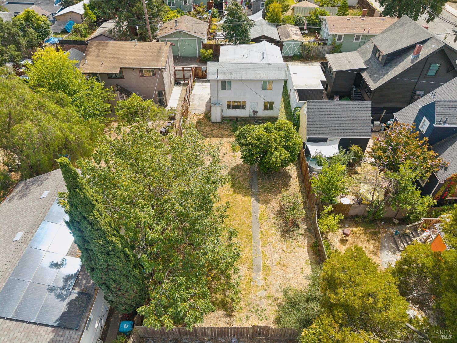 1011 Louisiana Street