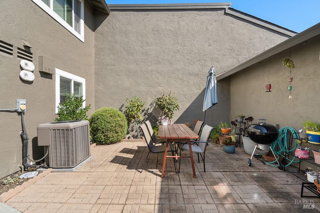 1763 Lindo Street