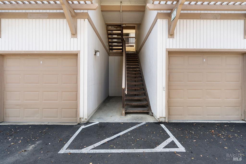 229 Nautical Court