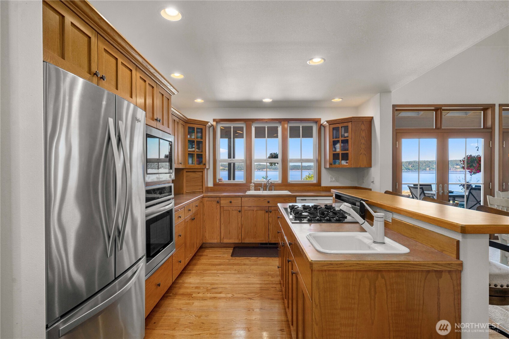 110 E Smith Cove Way