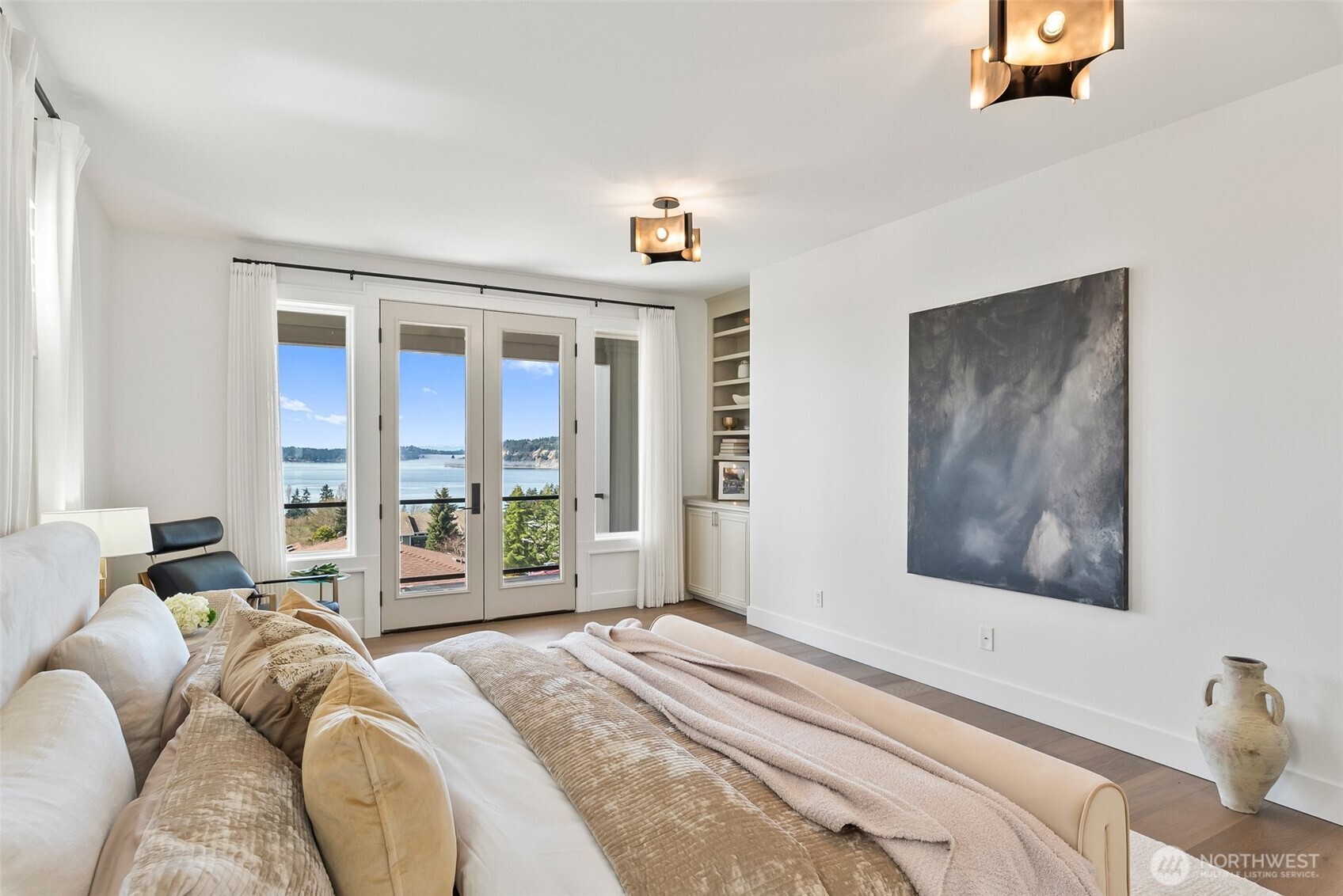 1321 S Sunset Drive