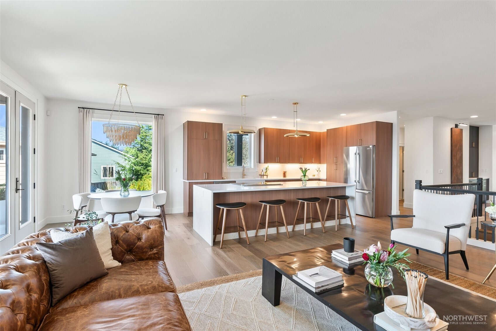1321 S Sunset Drive