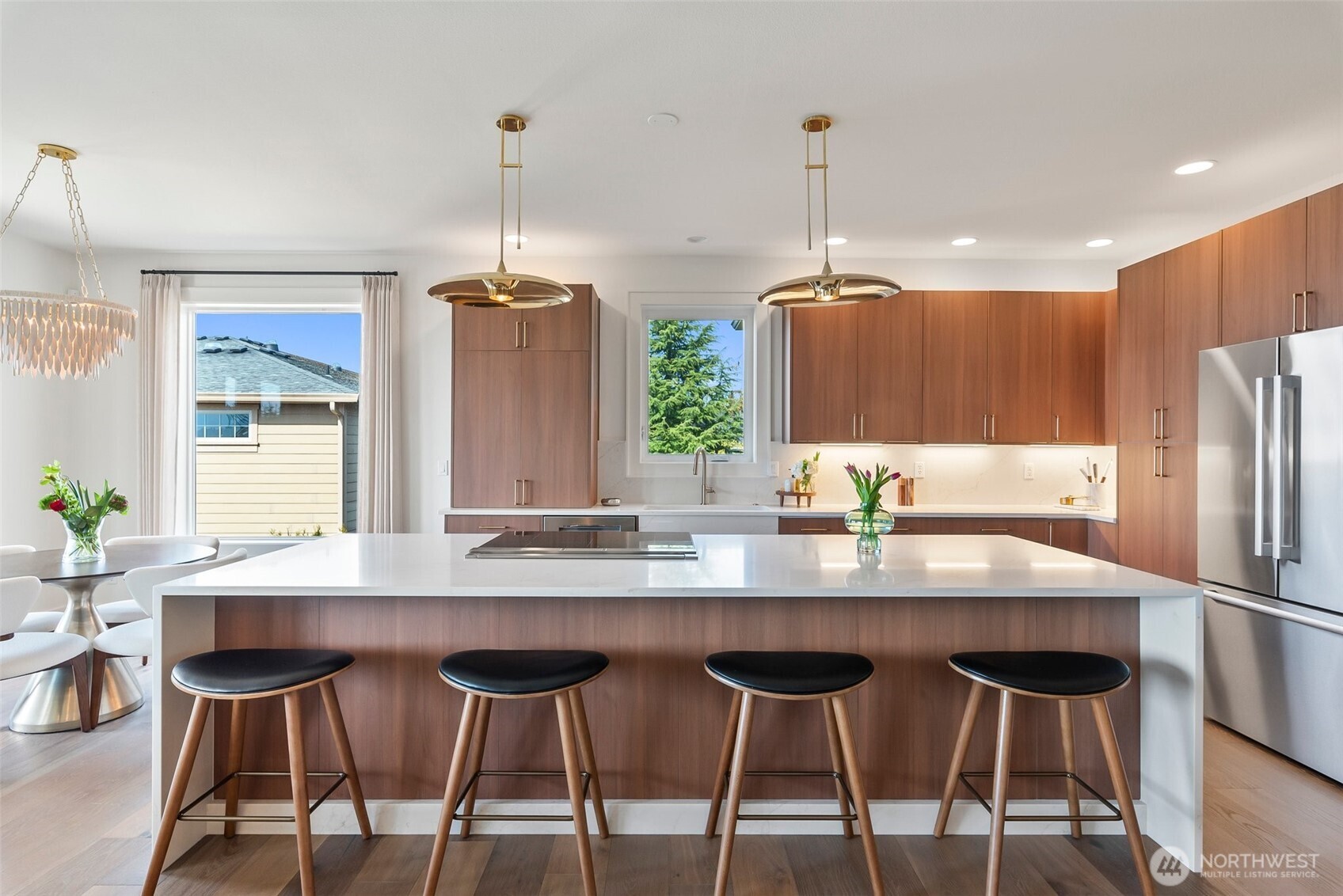1321 S Sunset Drive