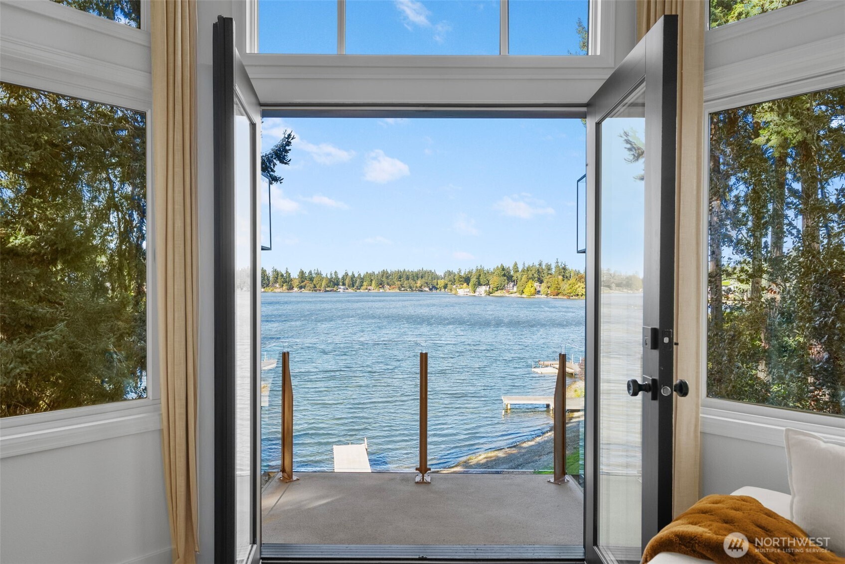 11428 Gravelly Lake Drive SW