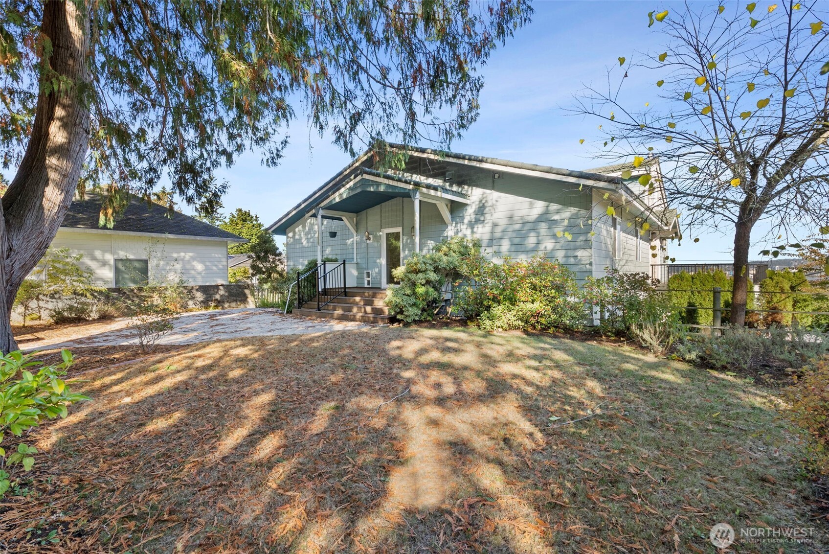 204 Rockwell Avenue