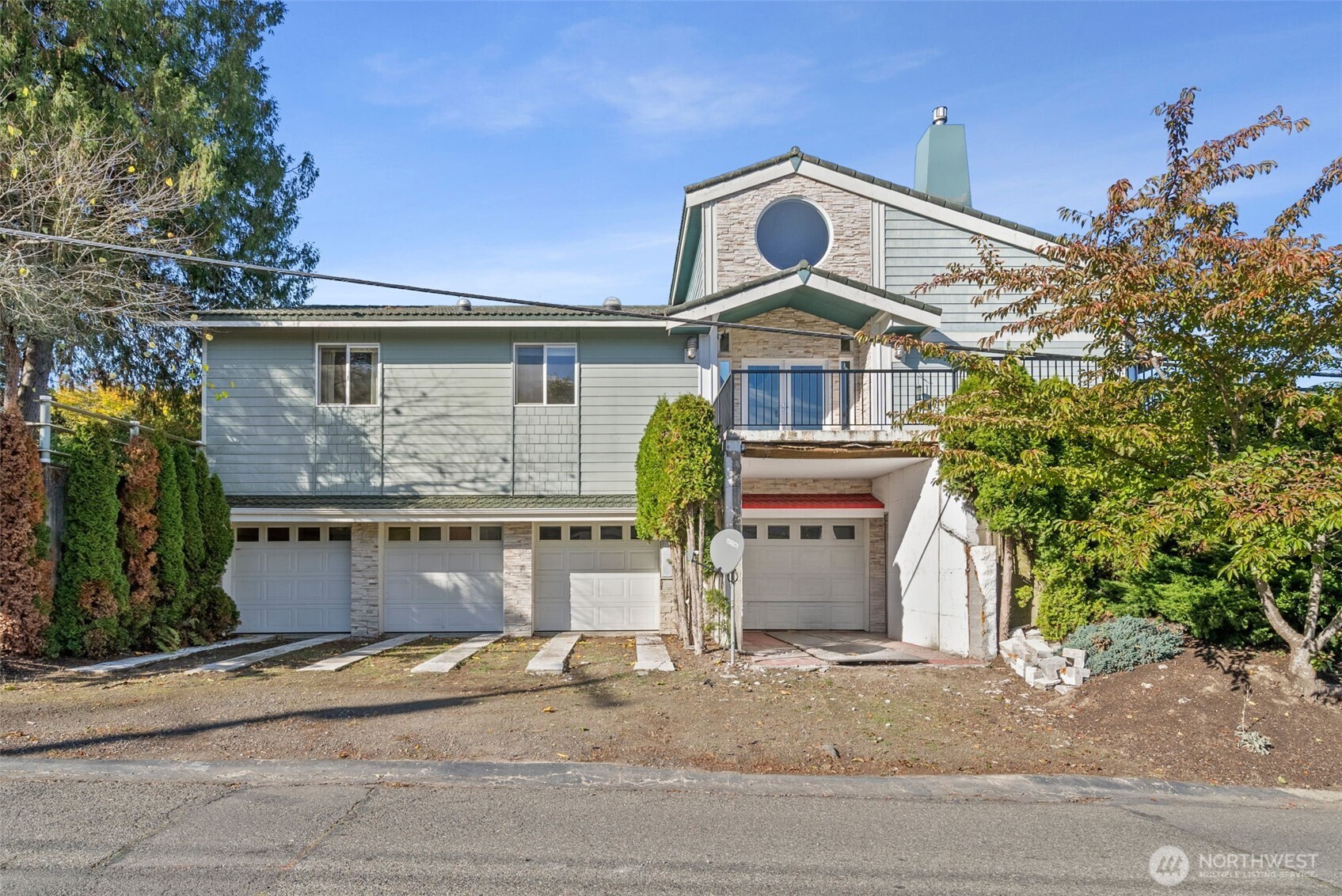 204 Rockwell Avenue