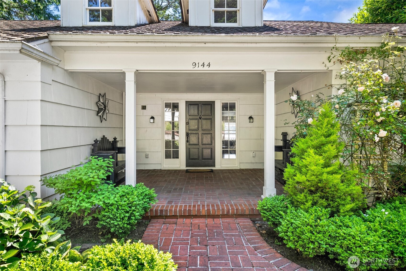 9144 Edgewater Drive SW