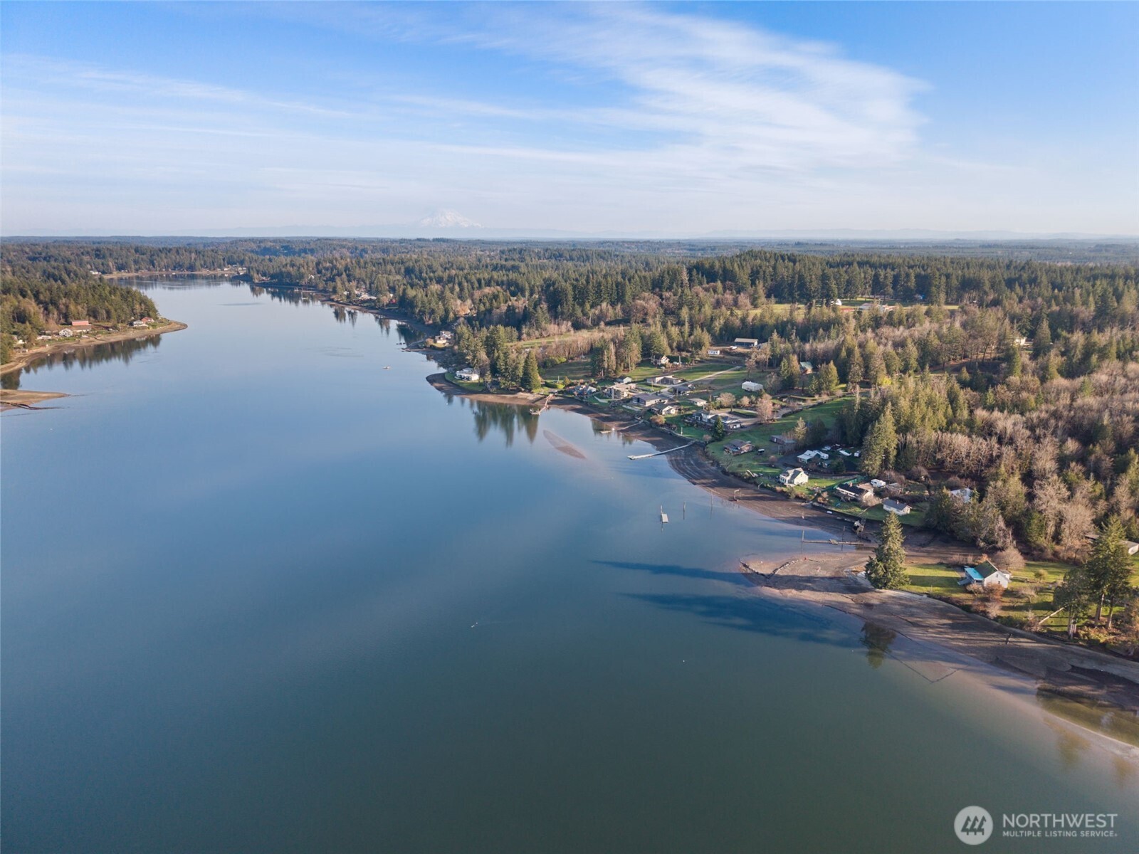 370 SE Whitecap Alley