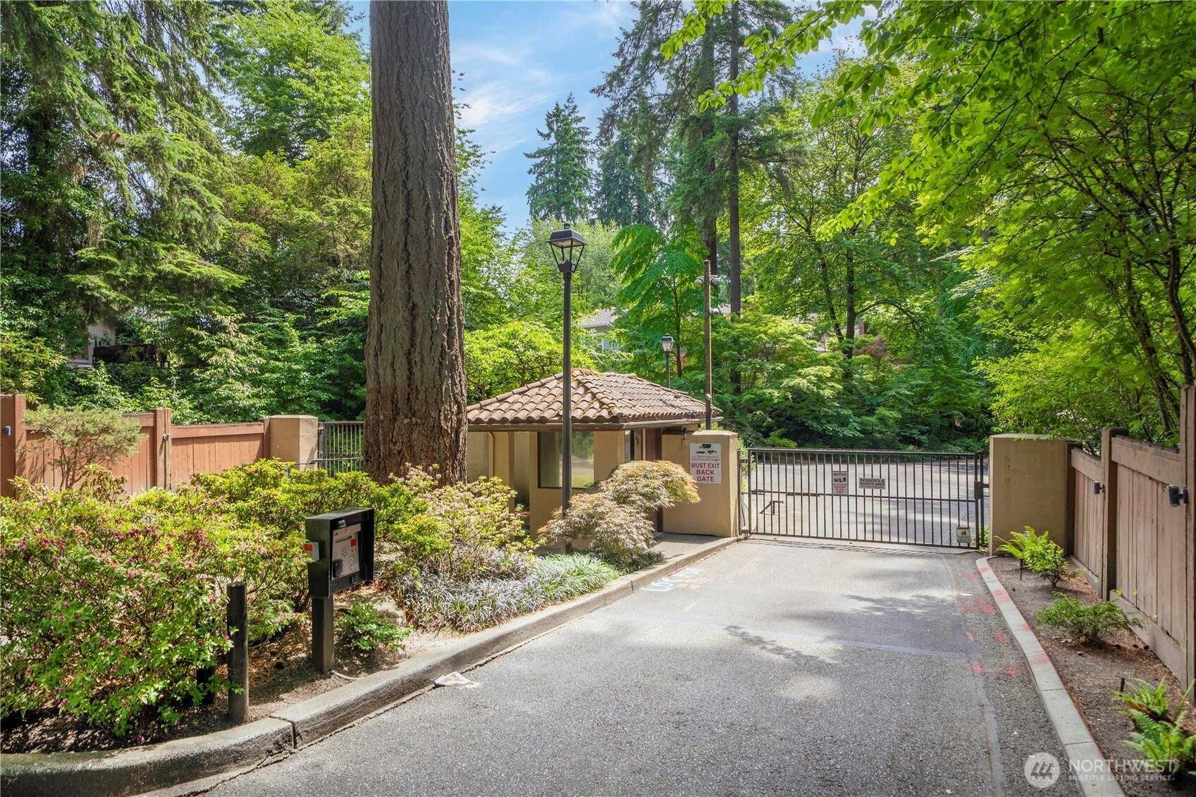 11724 Madera Drive SW