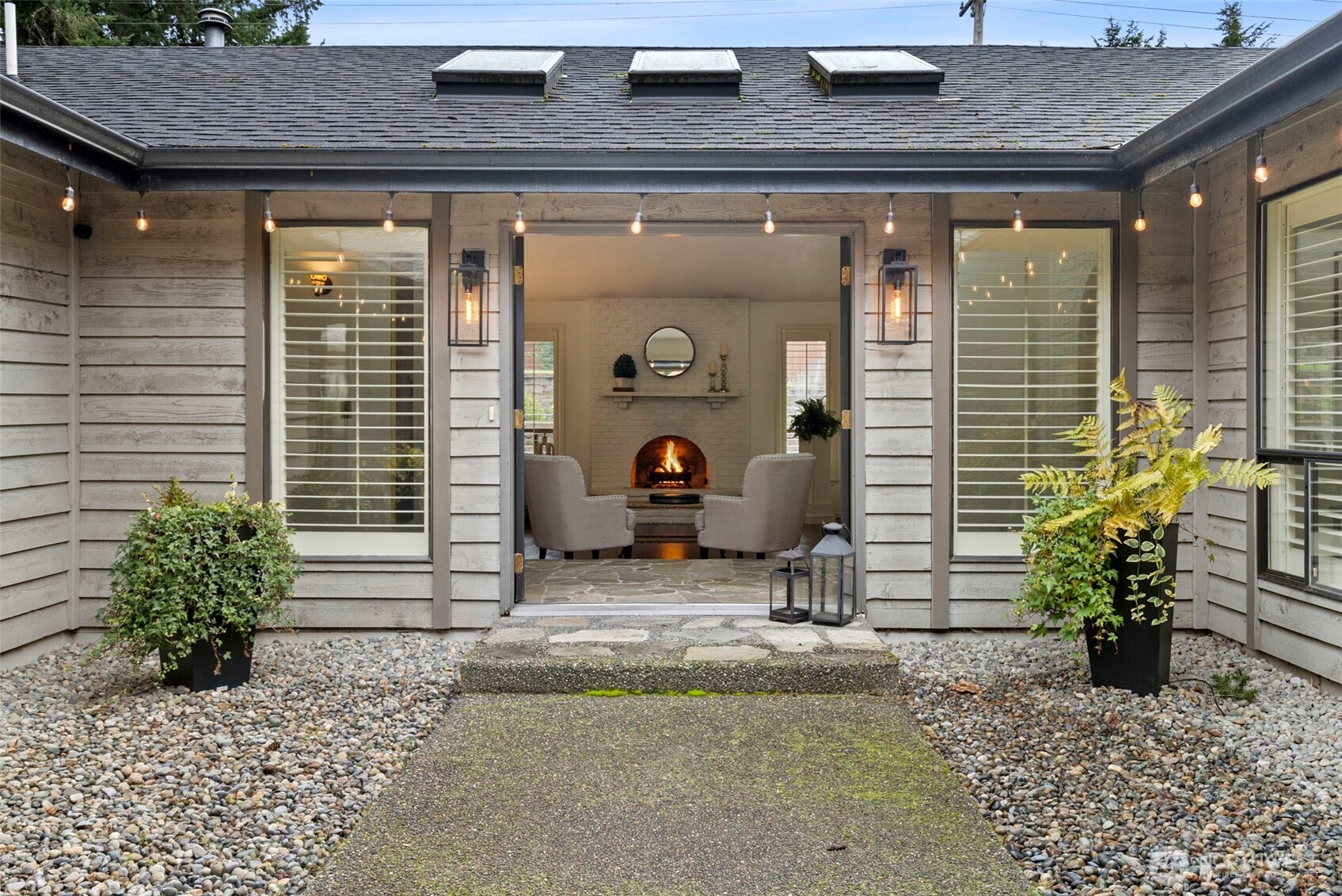 11724 Madera Drive SW