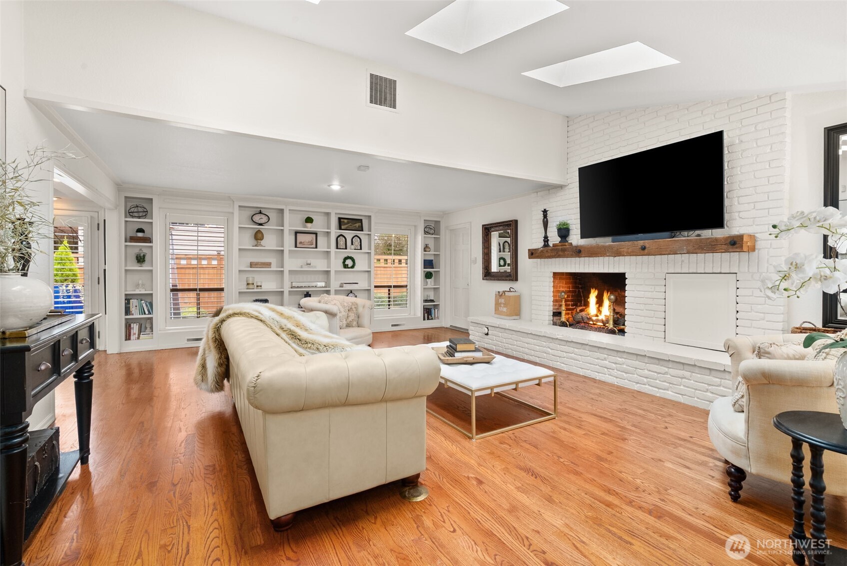 11724 Madera Drive SW