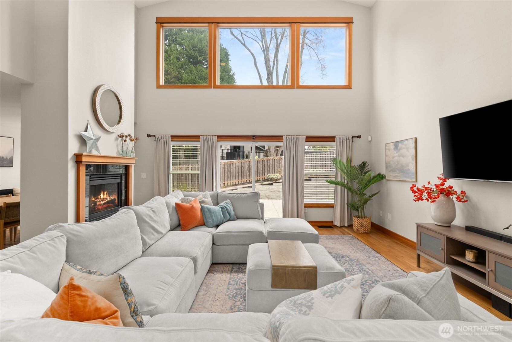 3157 Grandview Drive W