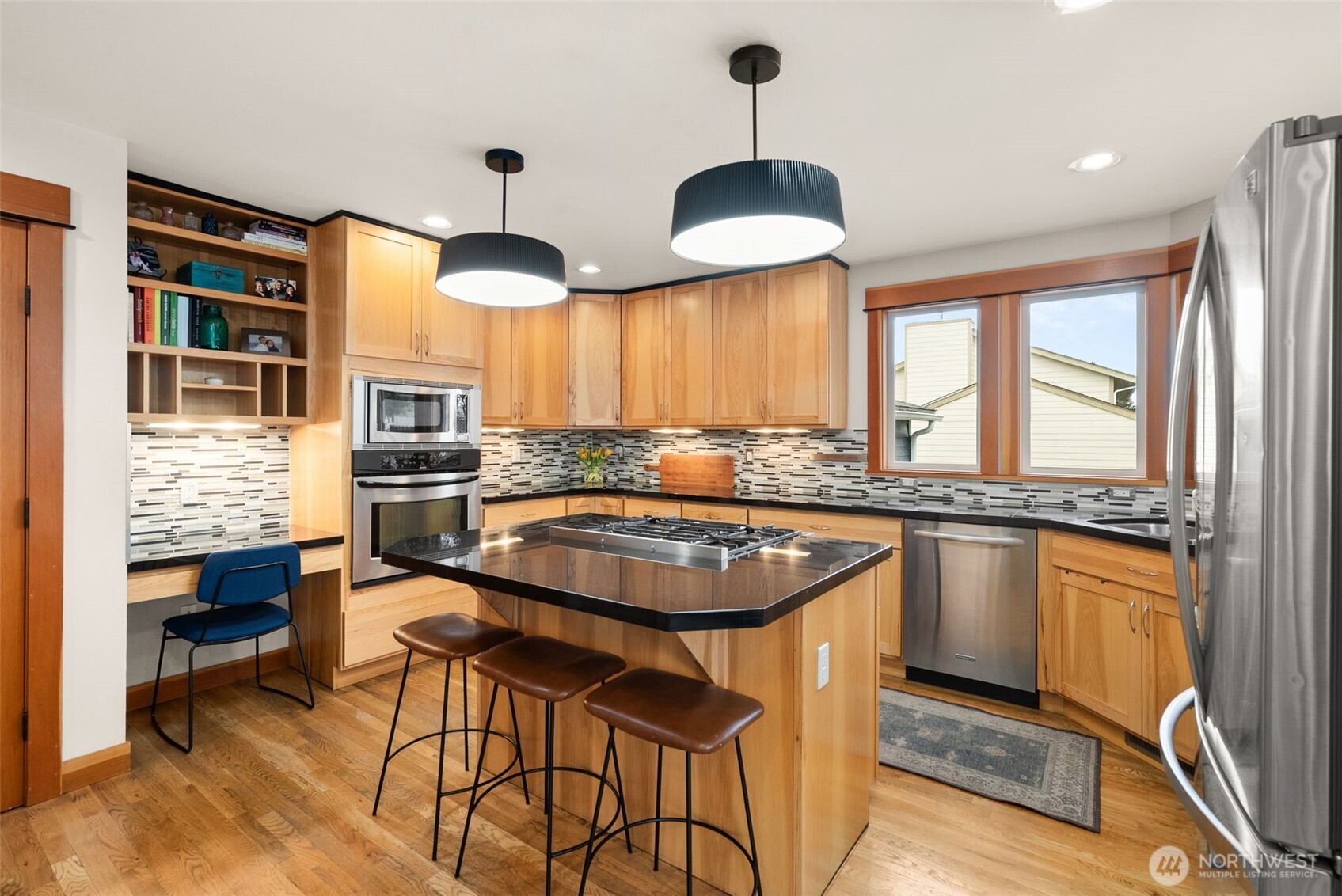 3157 Grandview Drive W