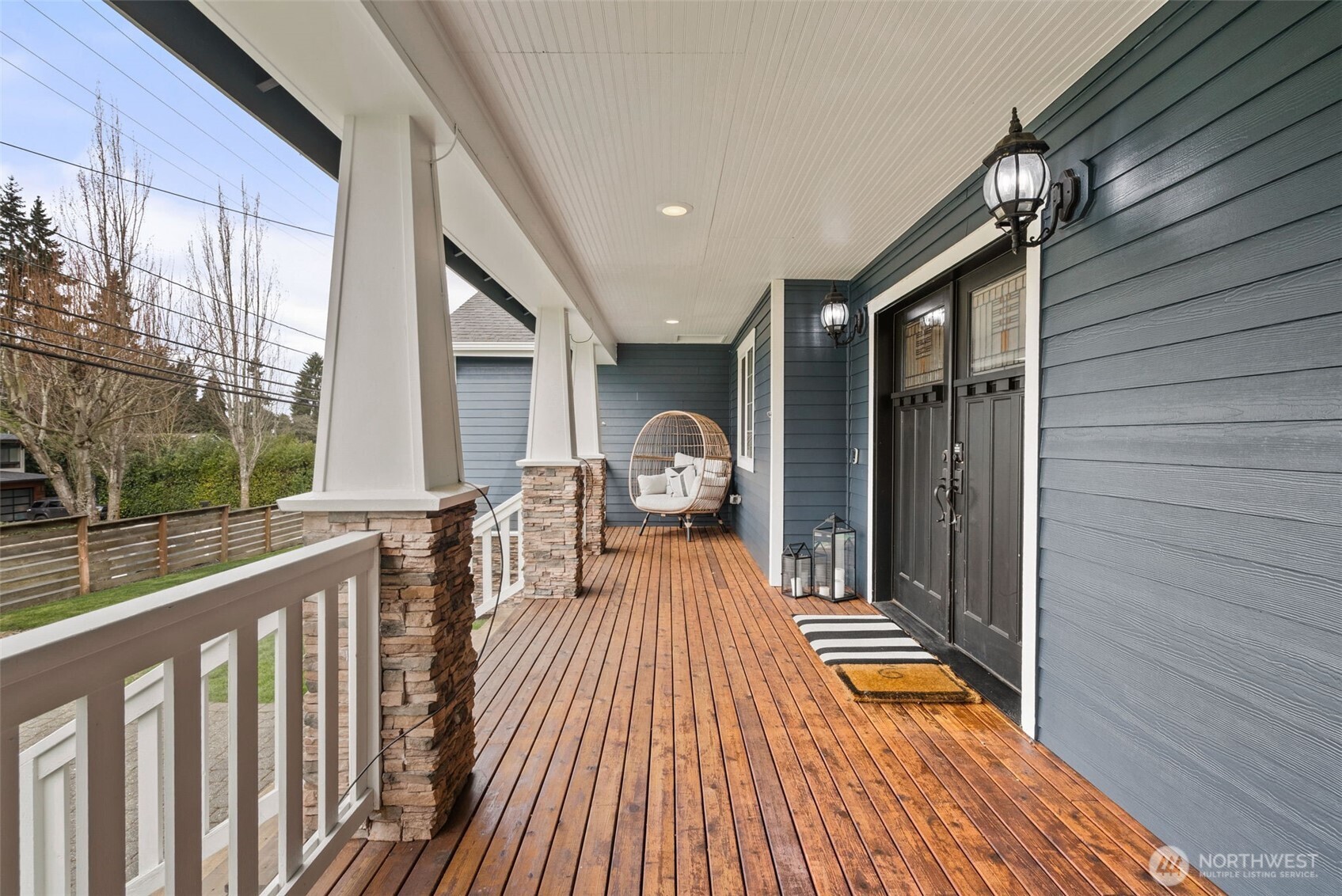 3157 Grandview Drive W