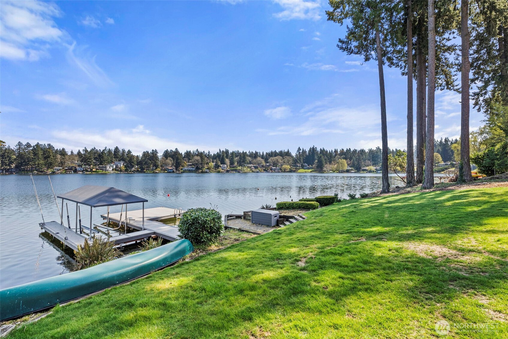 10901 Greendale Drive SW