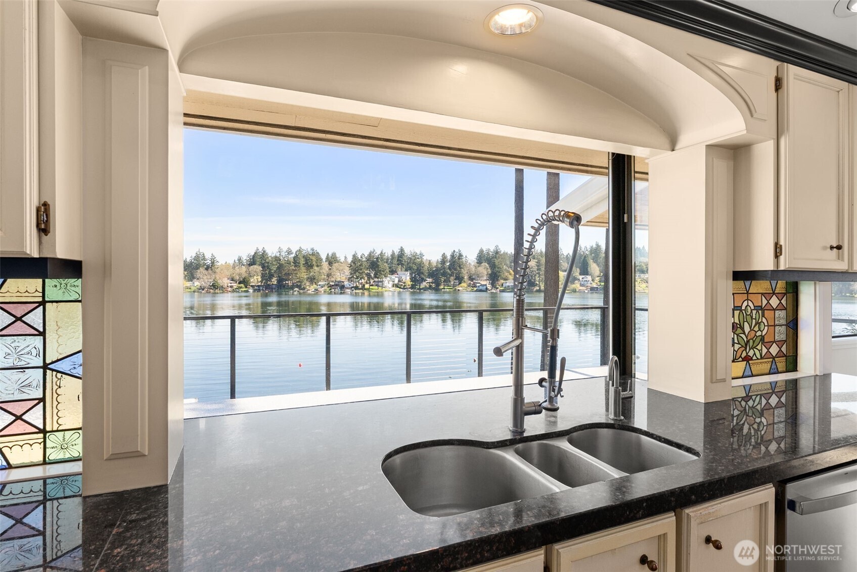 10901 Greendale Drive SW