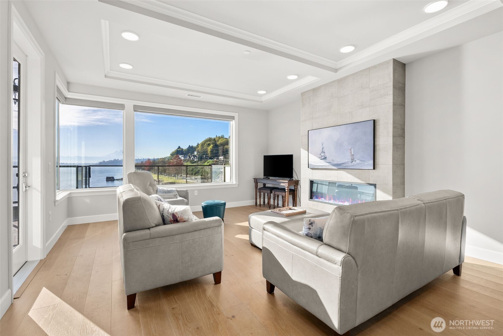 4907 Main Street Unit: 415