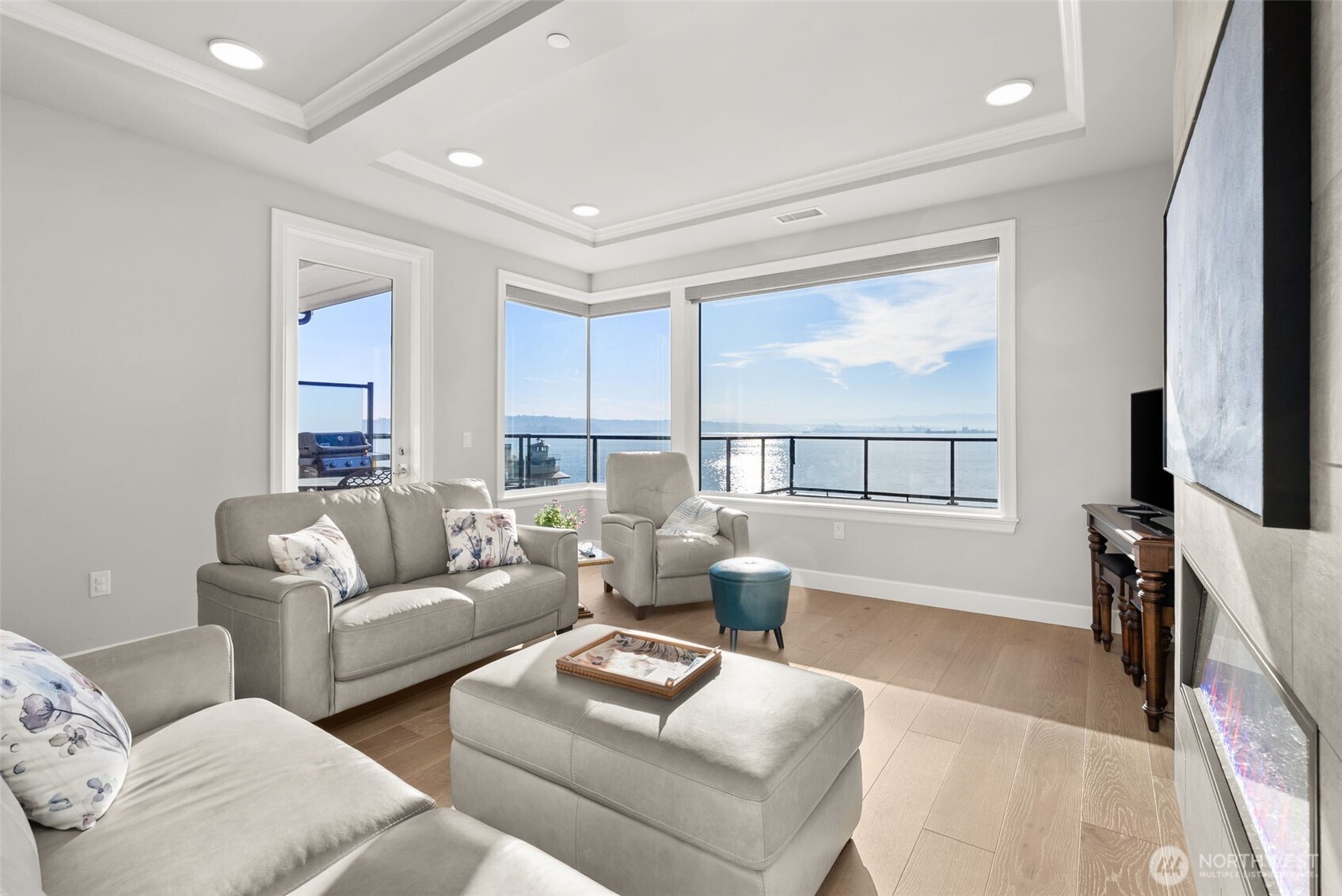 4907 Main Street Unit: 415