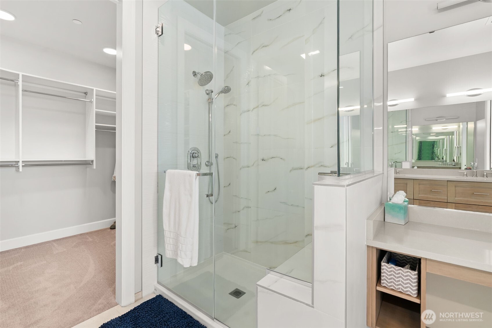 4907 Main Street Unit: 415