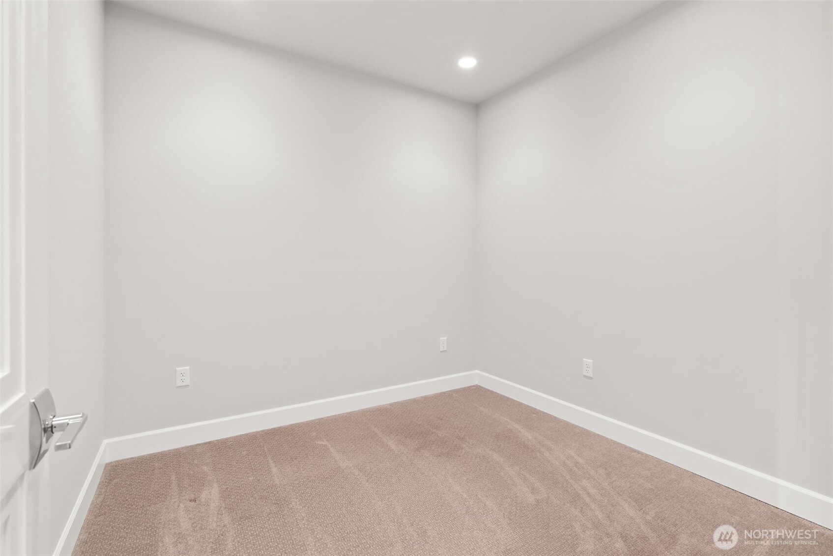 4907 Main Street Unit: 415