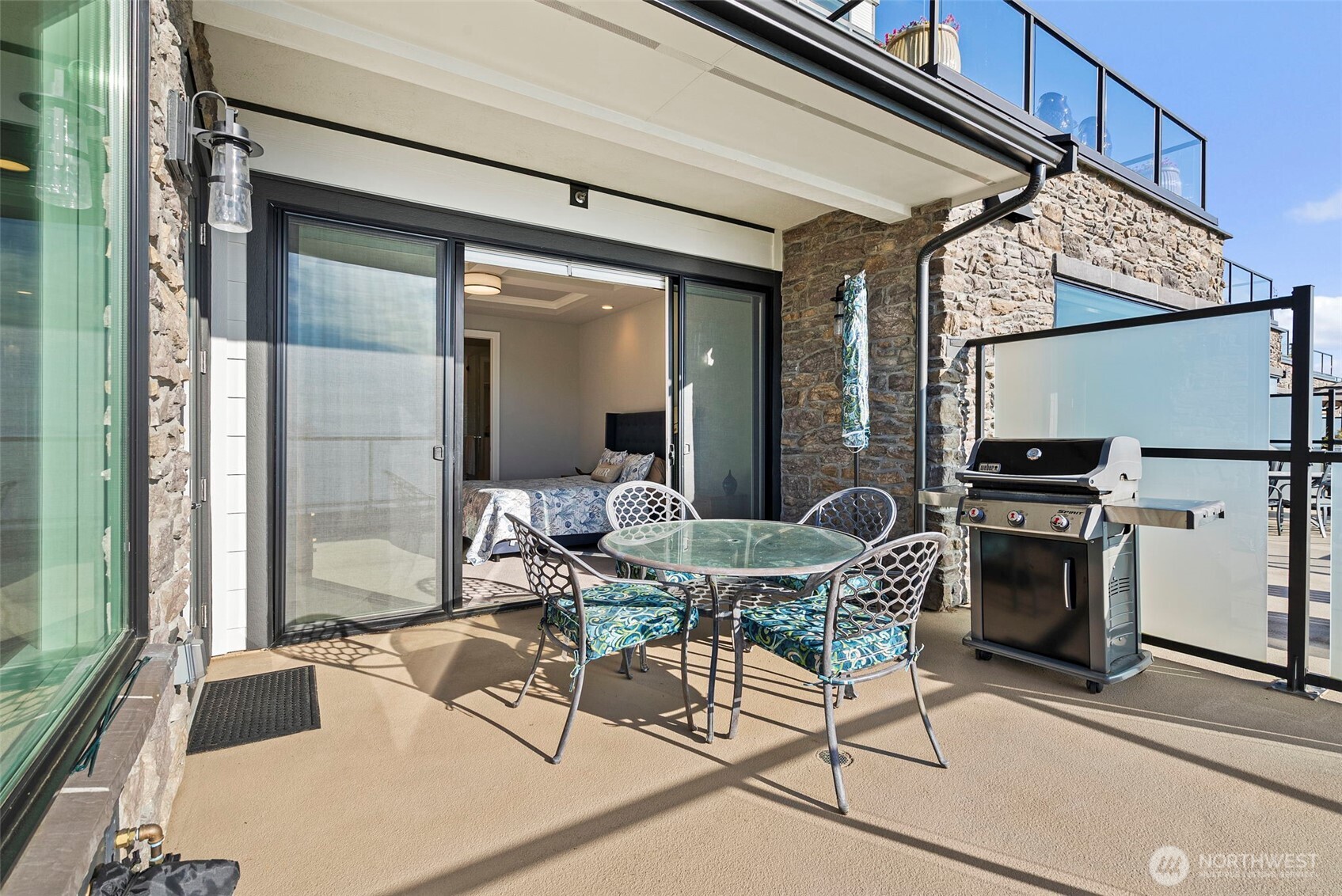 4907 Main Street Unit: 415