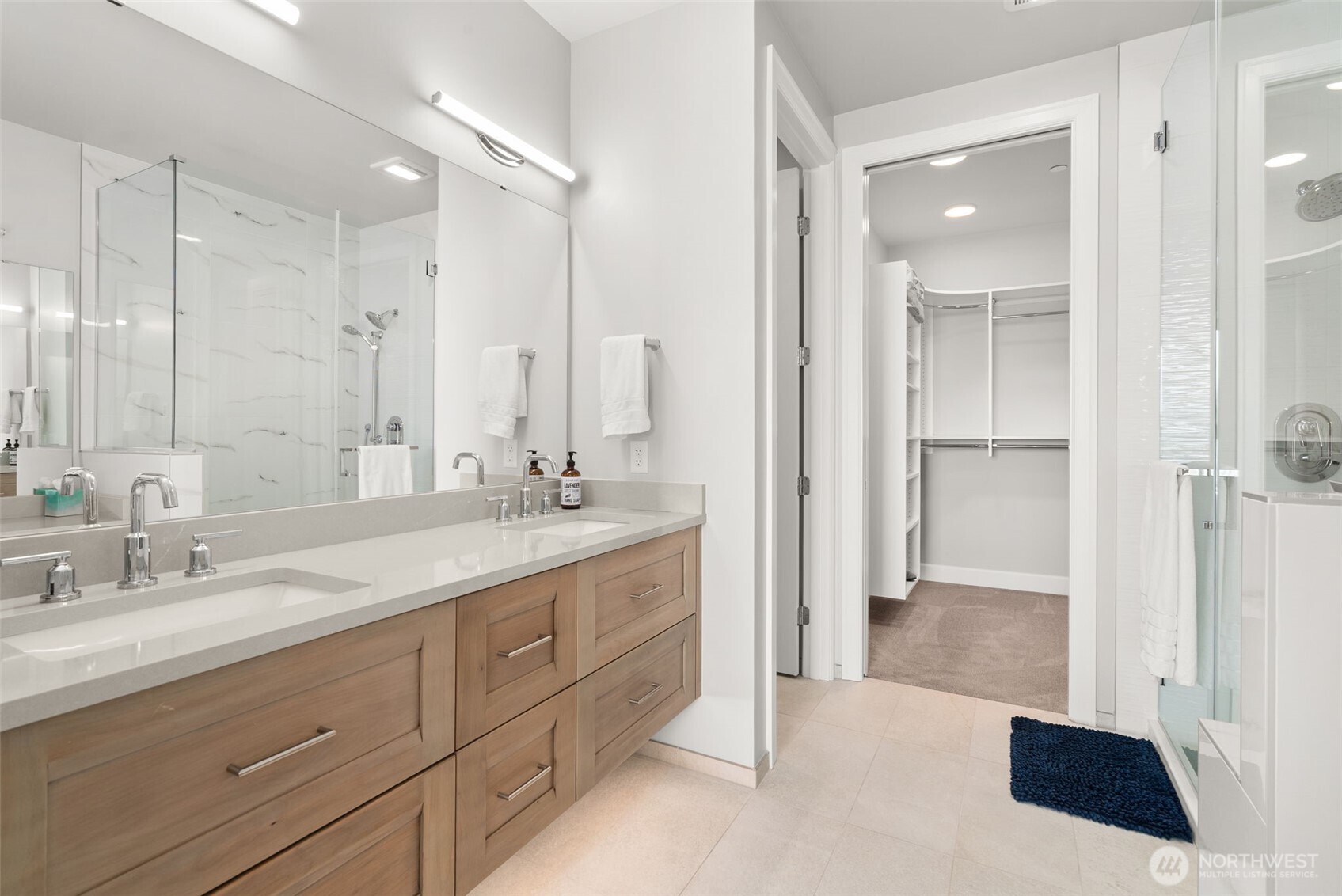 4907 Main Street Unit: 415