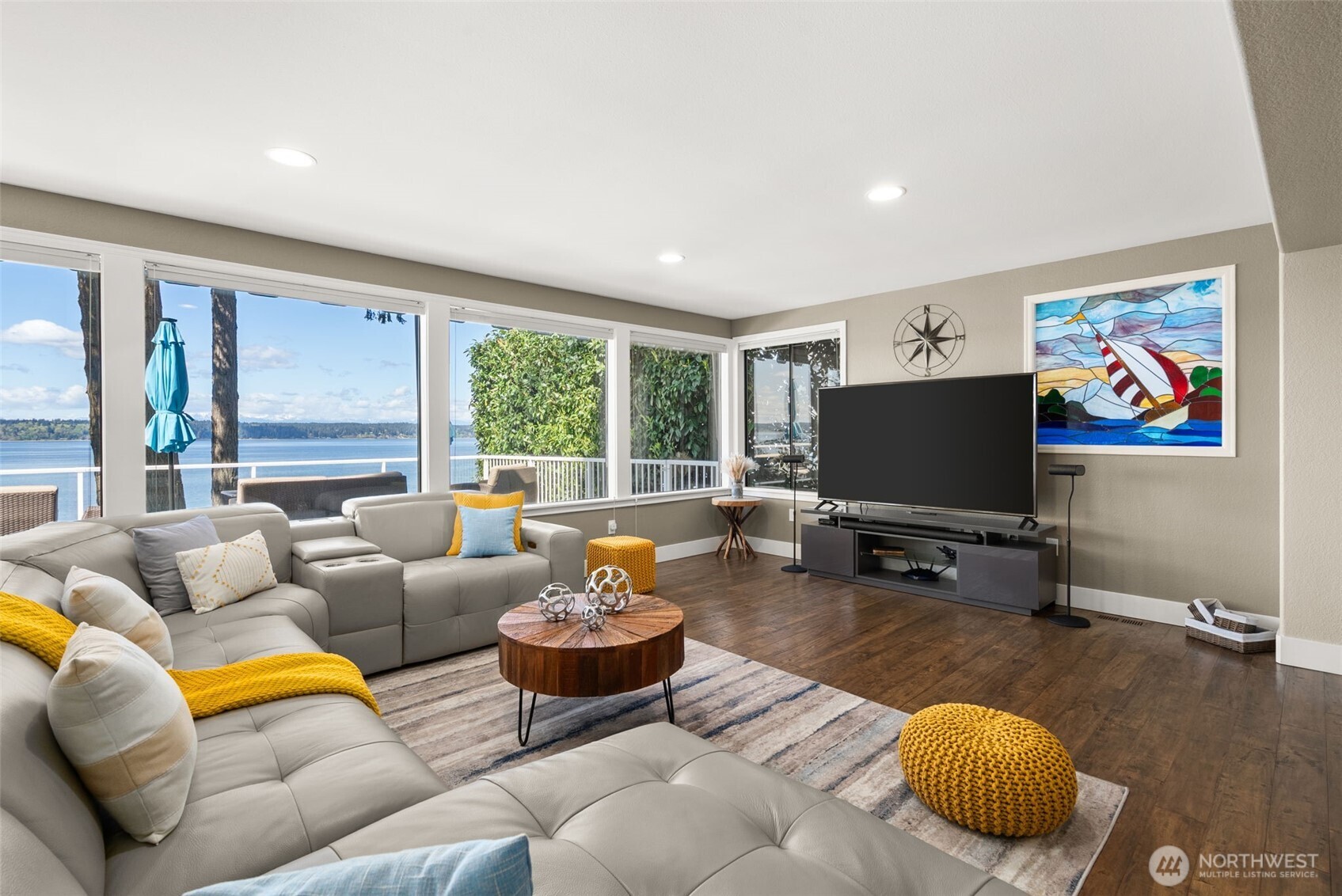 3810 Forest Beach Drive NW