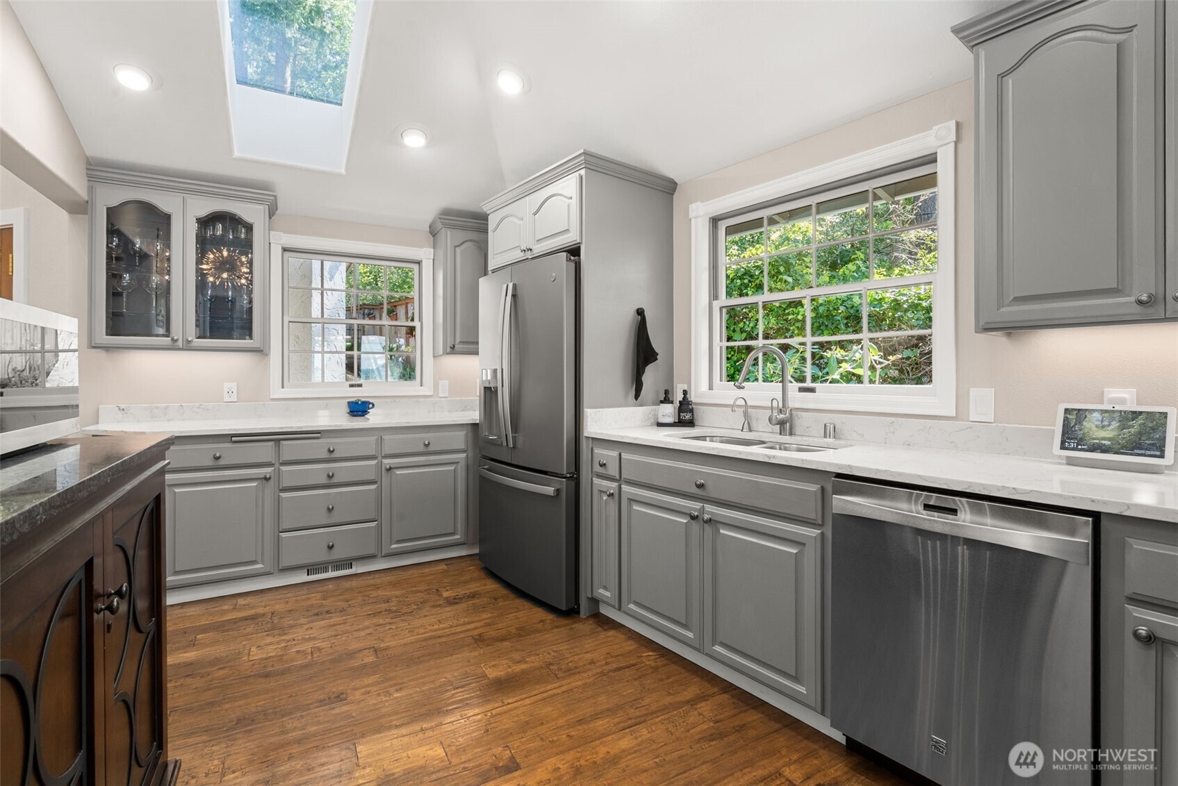 3810 Forest Beach Drive NW