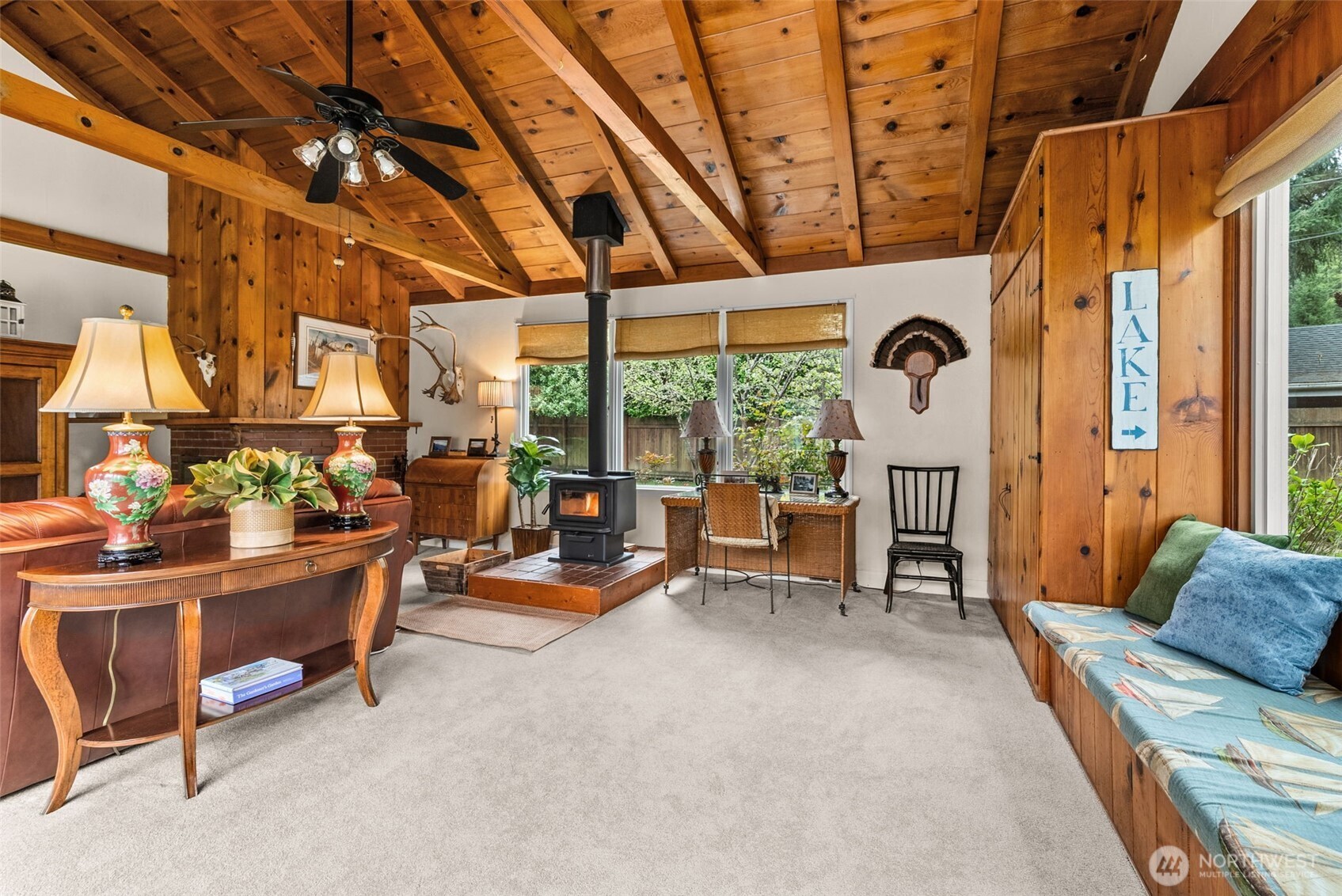 6612 Linwood Lane SW