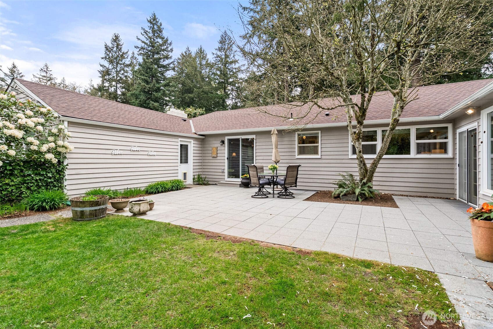 6612 Linwood Lane SW