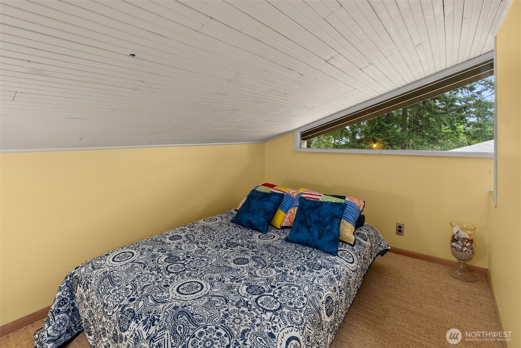 120 E Dana Drive