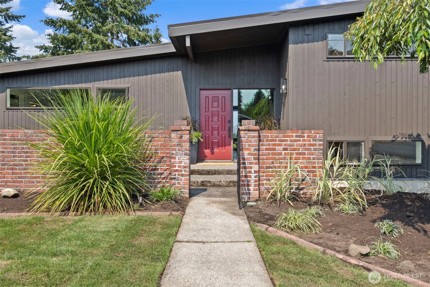 8501 42nd Street W