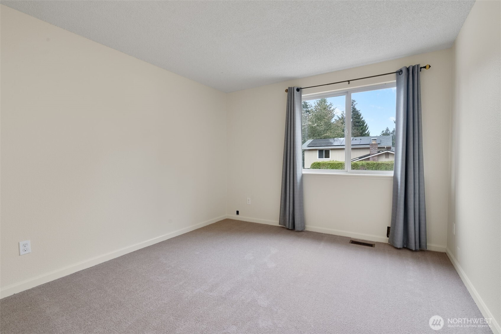 15018 113th Avenue E
