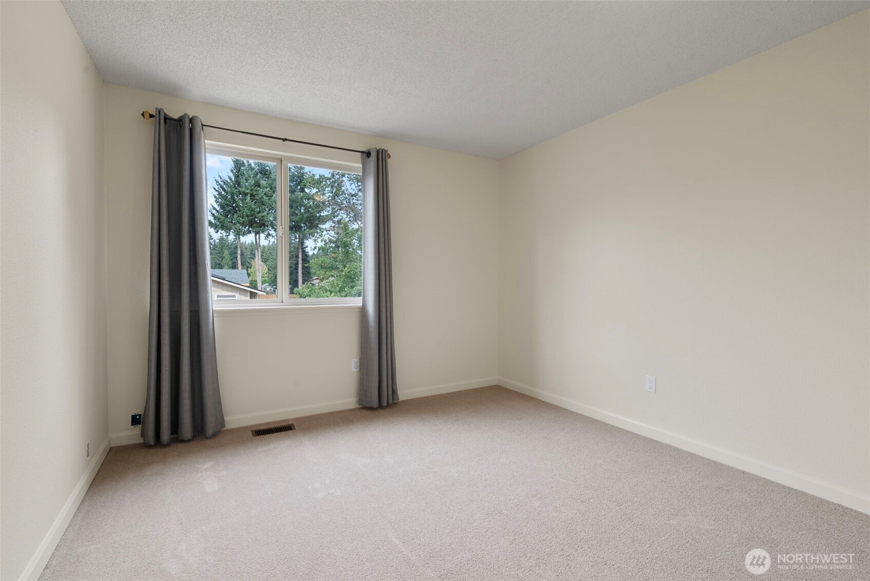15018 113th Avenue E