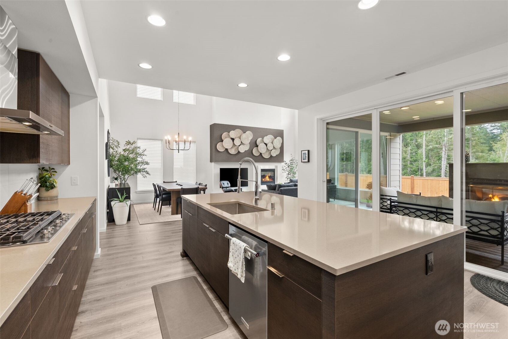 5541 Great Glen Road SW