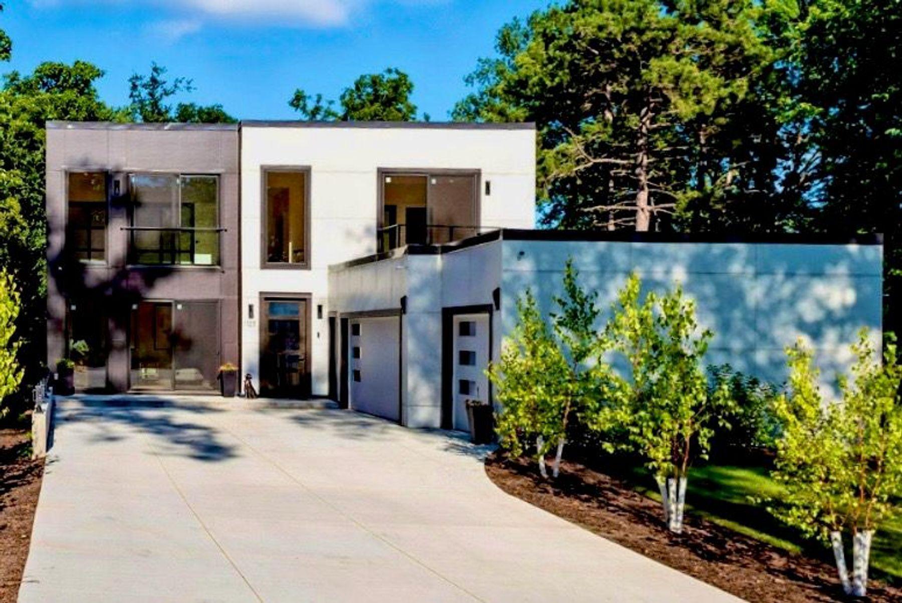 1125 Tyrol Trail