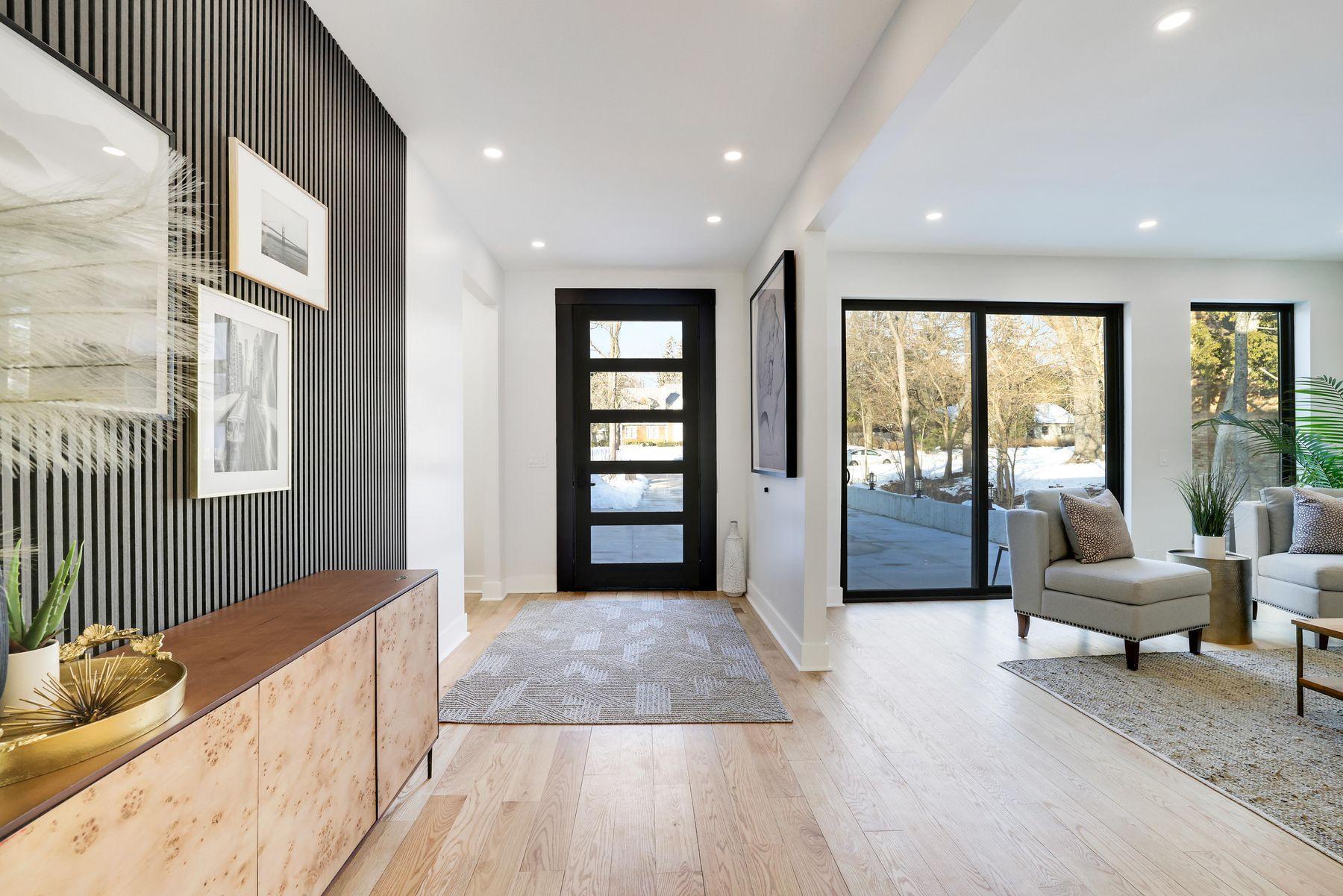 1125 Tyrol Trail