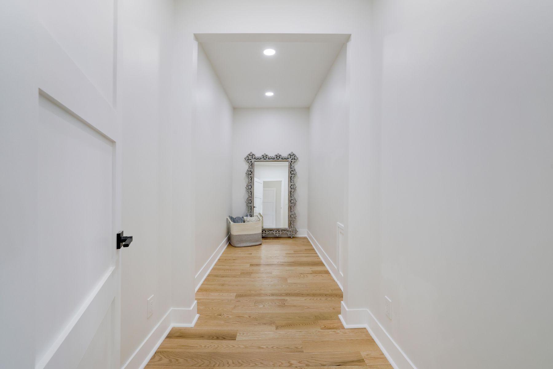 1125 Tyrol Trail