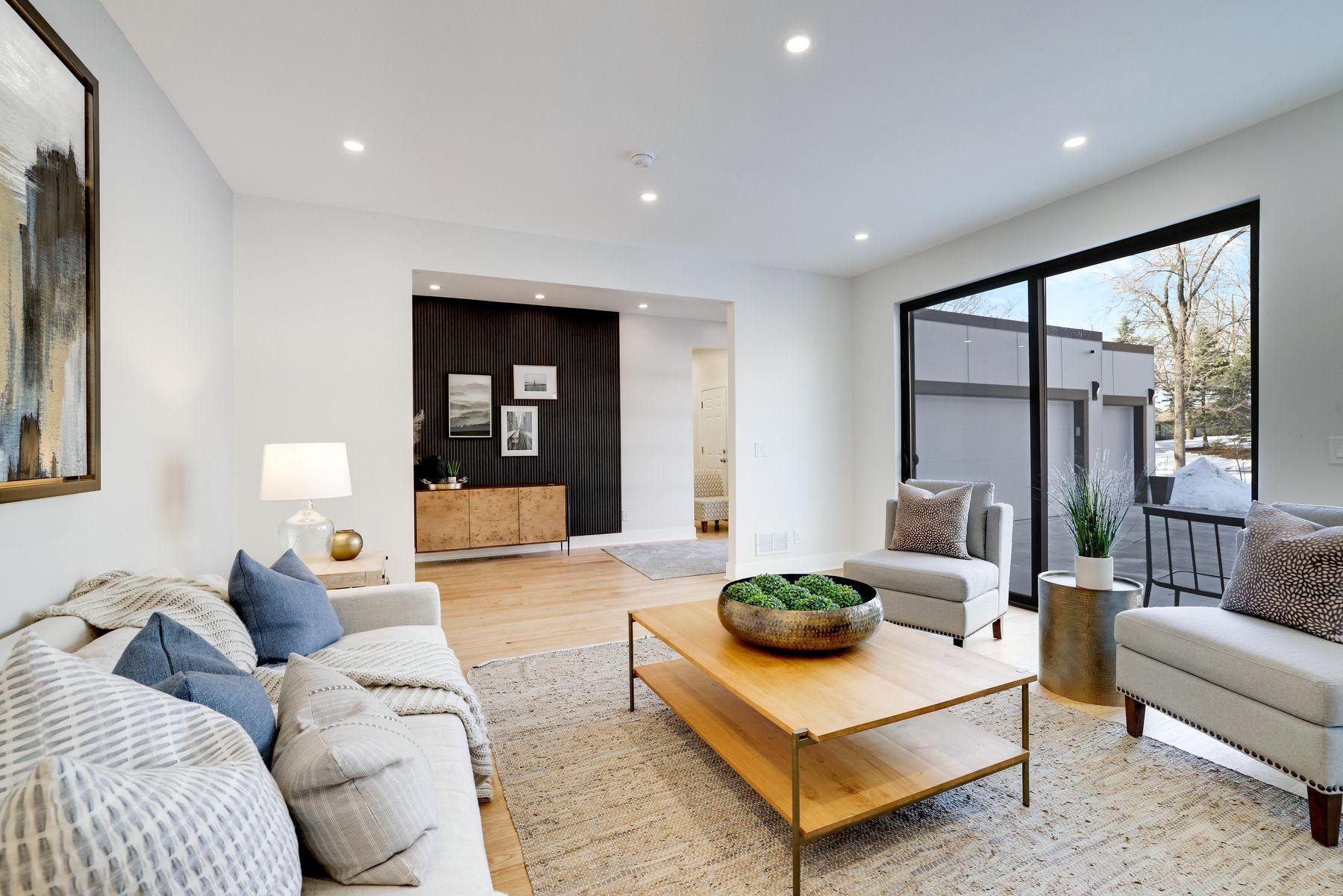 1125 Tyrol Trail