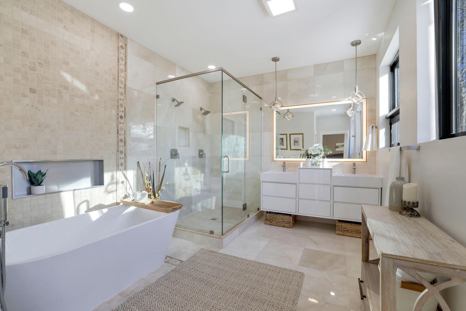1125 Tyrol Trail