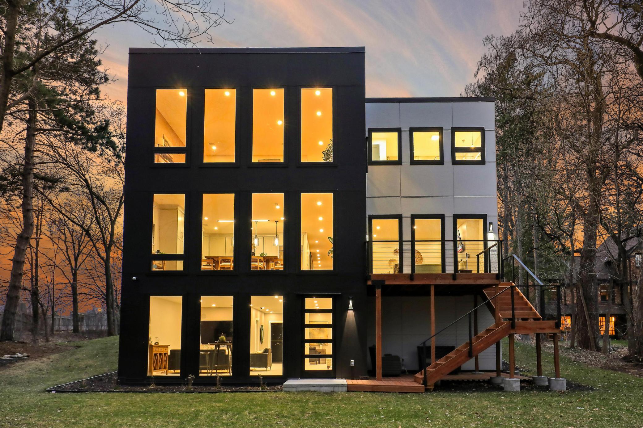 1125 Tyrol Trail