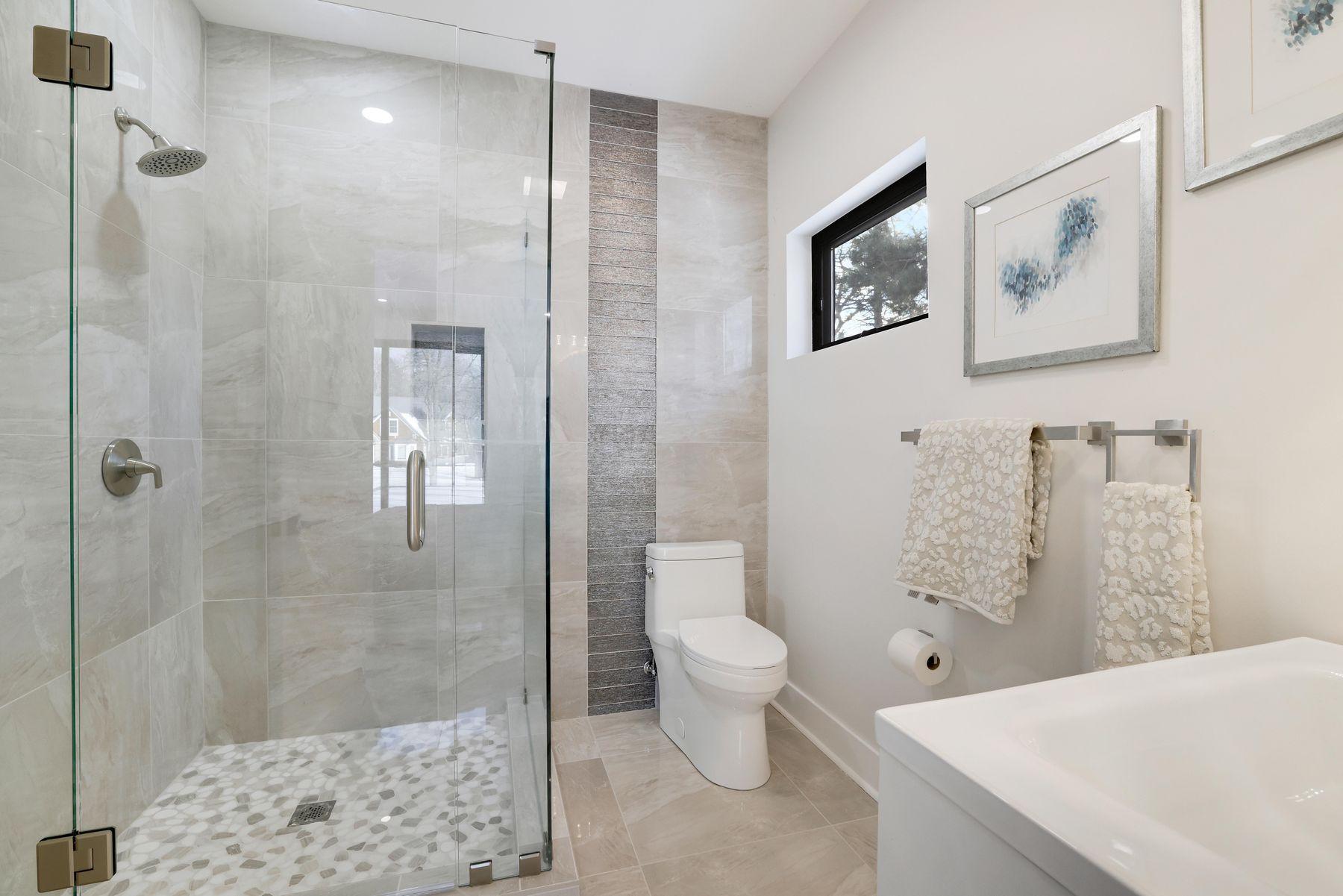 1125 Tyrol Trail