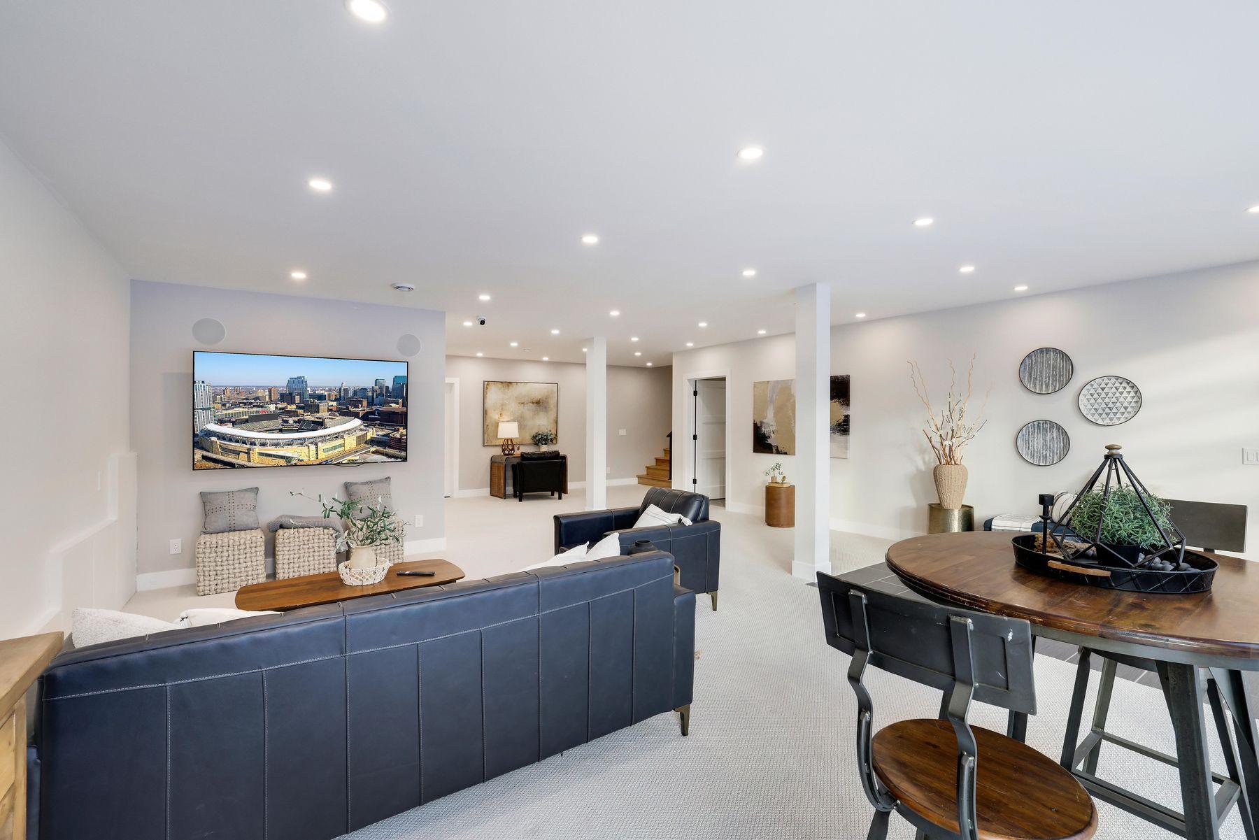 1125 Tyrol Trail